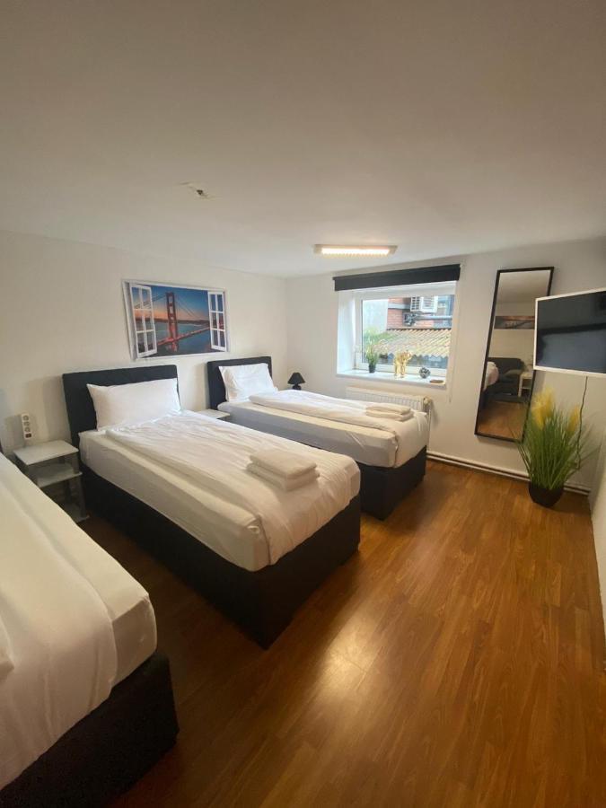 City Apartments Direkt Am Hauptbahnhof - Perfekt Fuer Pendler Und Monteure Neumünster Exterior foto