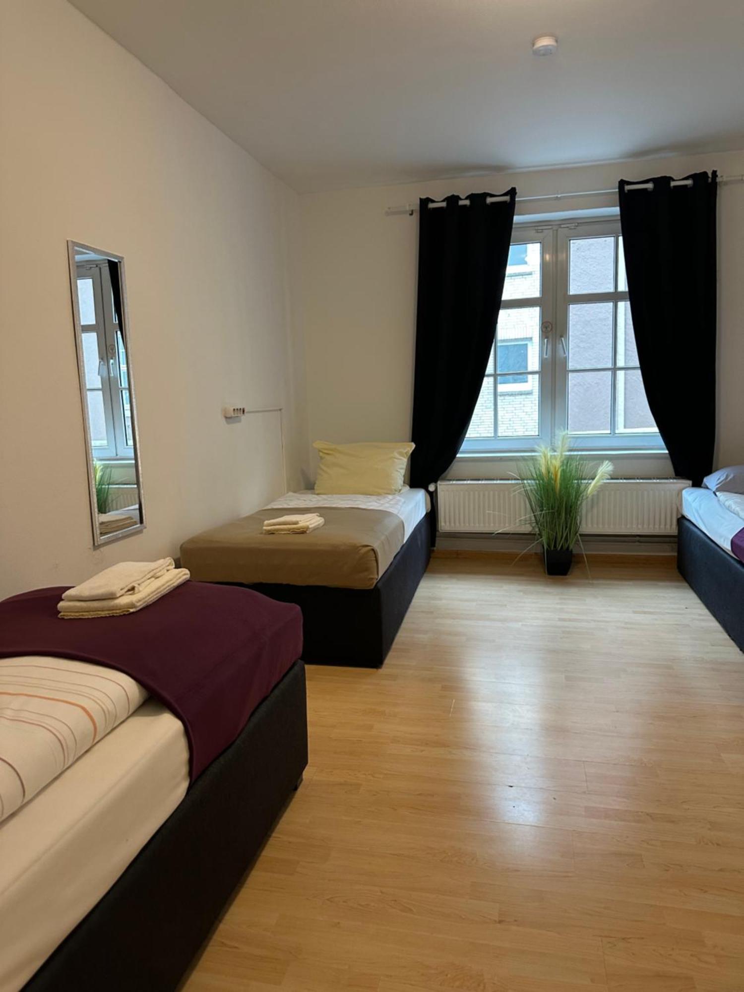 City Apartments Direkt Am Hauptbahnhof - Perfekt Fuer Pendler Und Monteure Neumünster Exterior foto