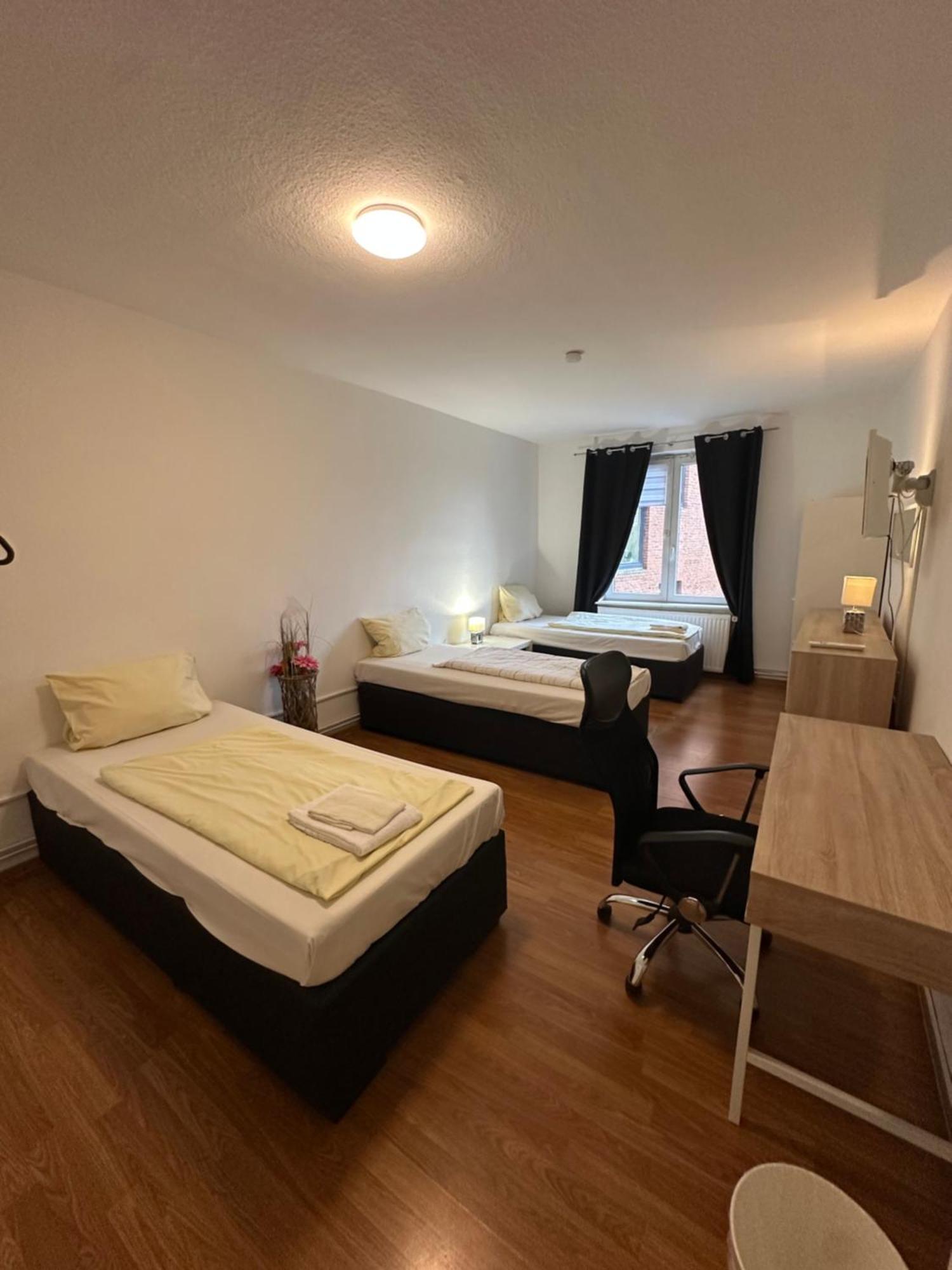 City Apartments Direkt Am Hauptbahnhof - Perfekt Fuer Pendler Und Monteure Neumünster Exterior foto